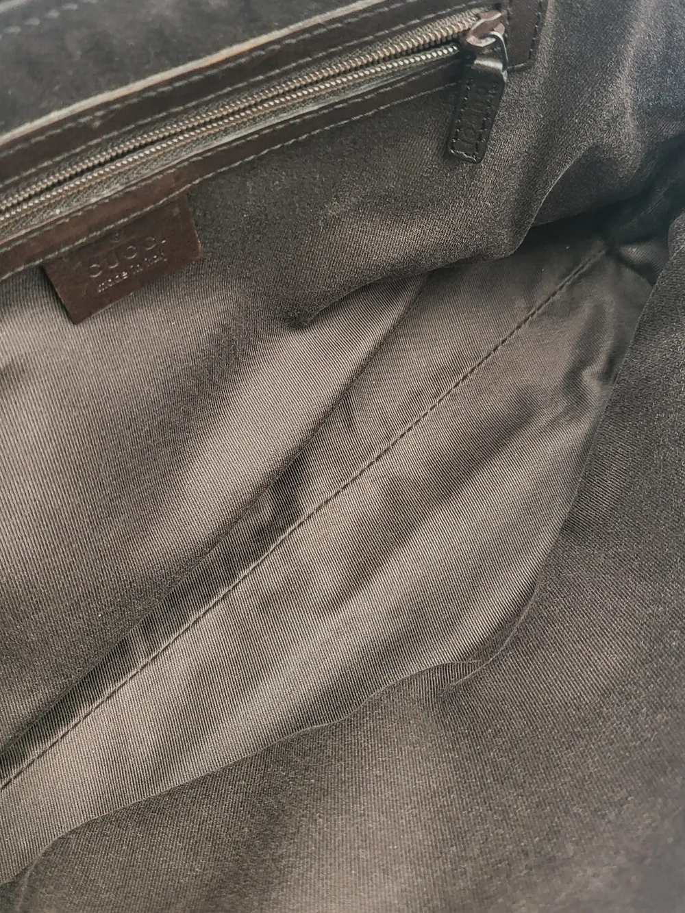 GUCCI Ophidia Canvas Monogram Shoulder Bag in Chocolate Brown. Authentic..